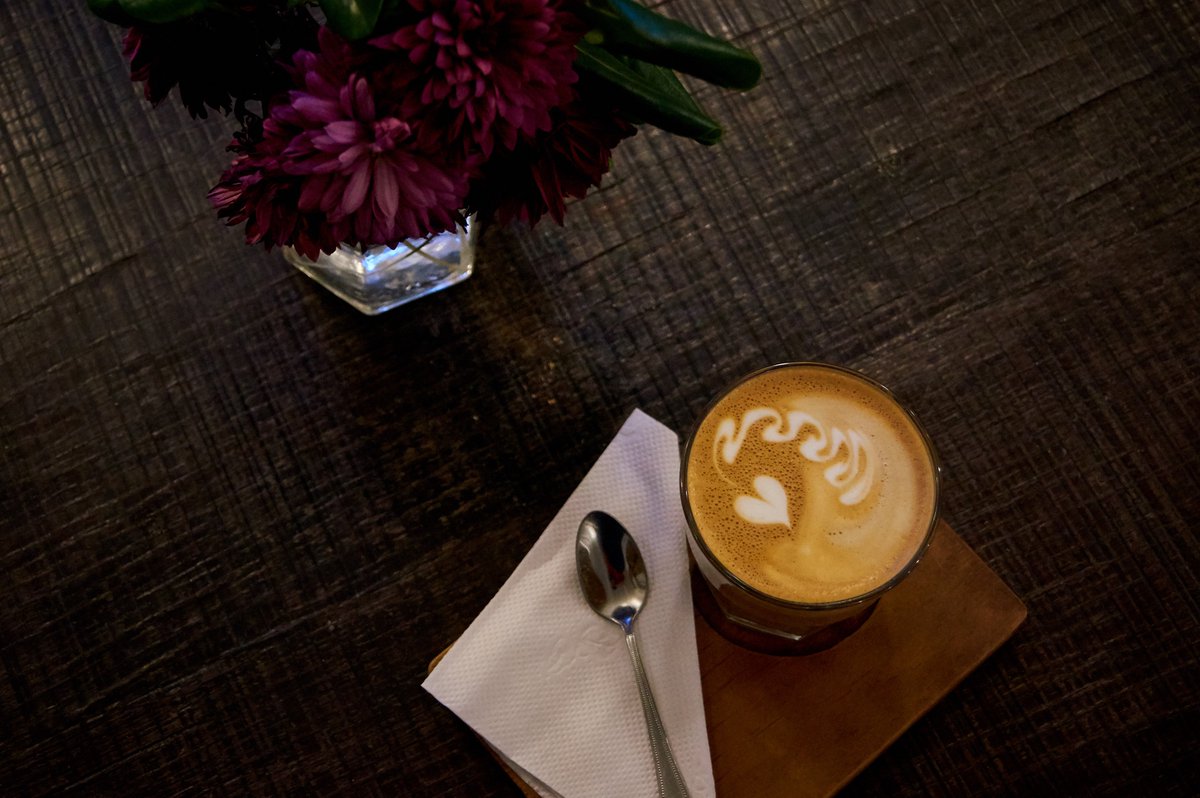 <a href="/otroporfavor/">OtroCafé</a> es un café bien hecho, un café chingón que sólo encontrarás con nosotros. Ven y disfruta de su inigualable sabor.