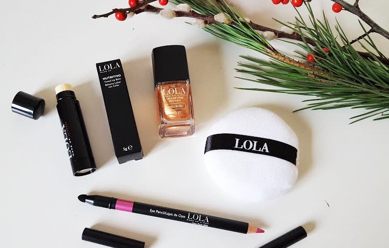 Strand0nBeauty's tweet photo. It's a late one but it's my new post! @loveLOLAmakeup @NinaWmakeup @ldweedon https://t.co/TJyb395SBY https://t.co/BXvXMLmreq