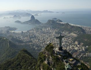 DescuBrasilMx's tweet photo. ¿Se acerca un viaje a #Brasil? Aquí tenemos todo lo que estás buscando (y más). https://t.co/ZA2pnwiju7 #ViajaBrasil #DescubreBrasil https://t.co/rTtl5Oyahu