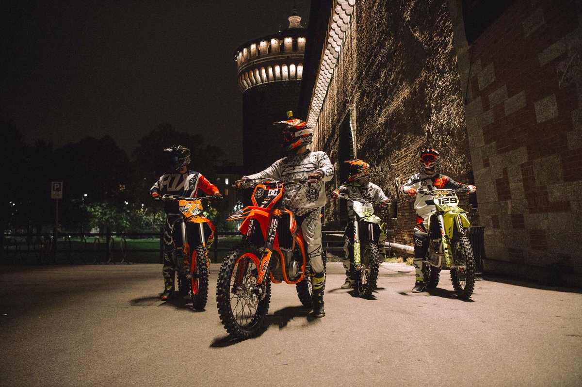 RustyMilano's tweet photo. Rusty Mx Team #rustygaragemilano #RGM @KTM_Racing @nolan_group @foxracing https://t.co/a5hxjiCu0l