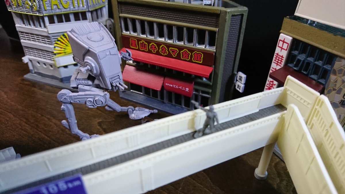 Twitter पर 砂袋 乙提督 ダッシュ レンダー At Stに一人で勝つ男 ルークが勝てない 不良達を武器も使わず蹴散らす男 詳しくは下記参照 スター ウォーズ 帝国の影 アニヲタwiki 仮 Wiki T Co zar2jxjr Atwikijpから T Co Kj23l1jme7