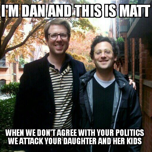 ScottPresler's tweet image. Hide your children. Hide your wife. 

Snakes on a plane.
#MattLasner #JetBlue