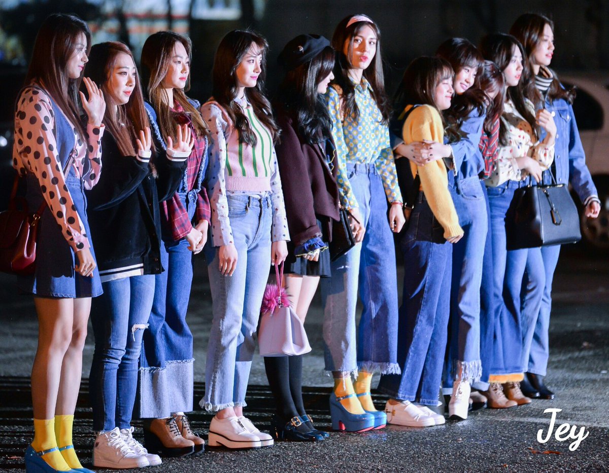 오늘 뮤직뱅크 복고컨셉 출근길(여자친구, IOI, 트와이스) | 인스티즈