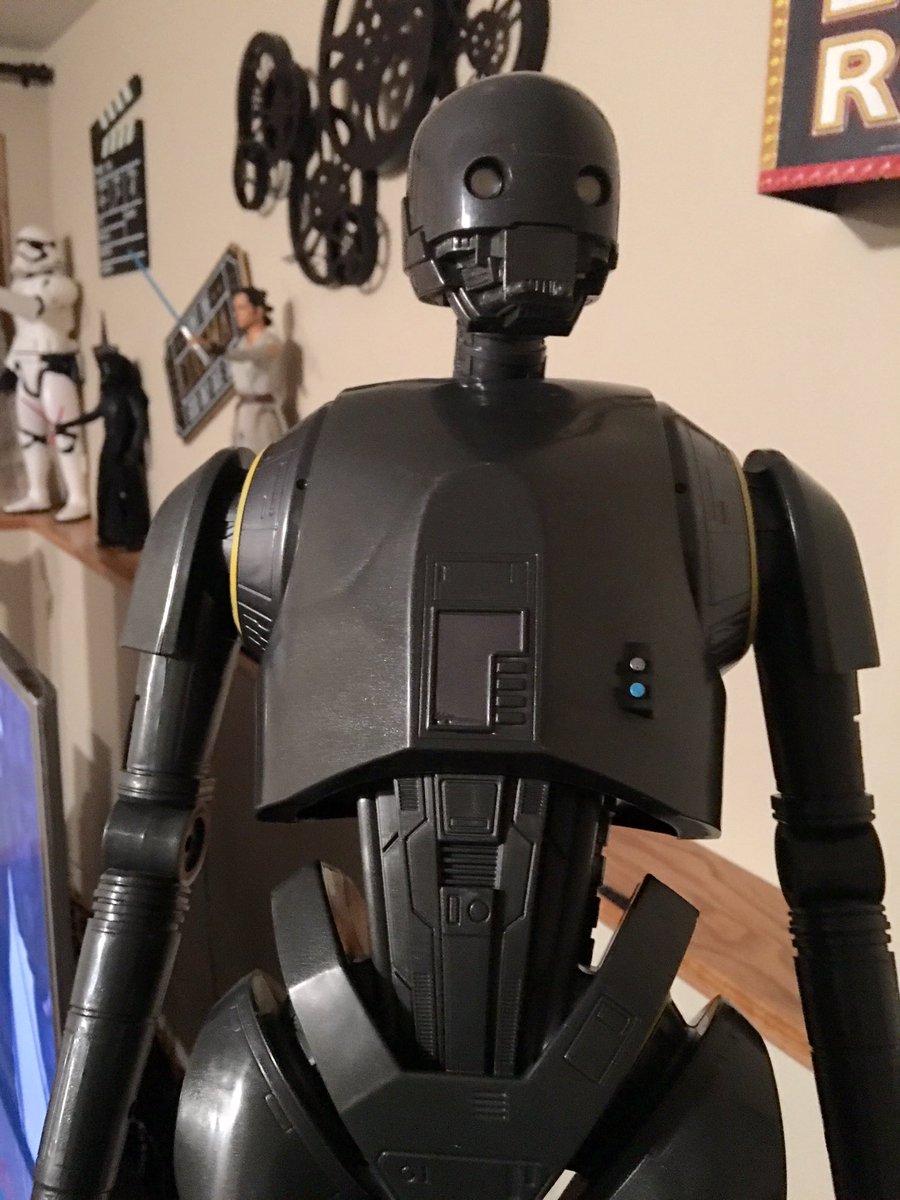 JakesplaceHQ's tweet photo. Take a wild guess on who's my Fave Rogue One Character... #K2SOforever https://t.co/e43tAw7m9p