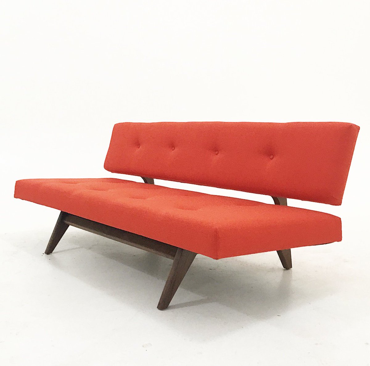 california_mw's tweet photo. #yearendsale #solidwalnut #handcrafted #madeinla #KayaSofa #interiordesign #interiors #decor #design #MidCenturyModern https://t.co/PWsRmZNQAC