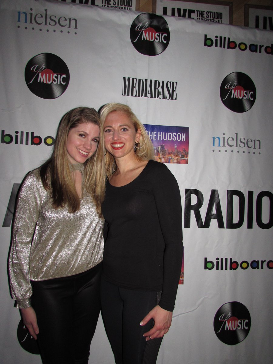 josephjamesnyc's tweet photo. Great shots of #APMusicShowcase @WebsterHall https://t.co/fPk55Ir5il