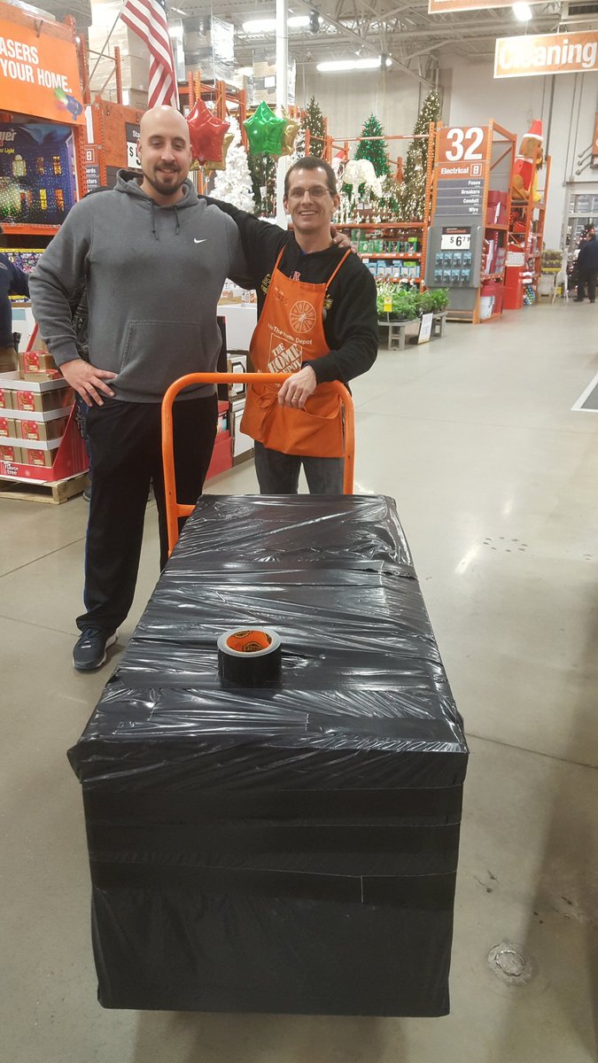 Chris Orender tweet media