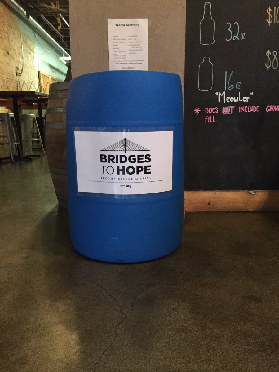 oddotterbrewing's tweet photo. The @RescueMissionUS bin is waiting for your warm #clothing and non-perishable #foods!  Drop 'em off and grab a #pint for your good deed 🍻🍻 https://t.co/59k3ic2aLZ