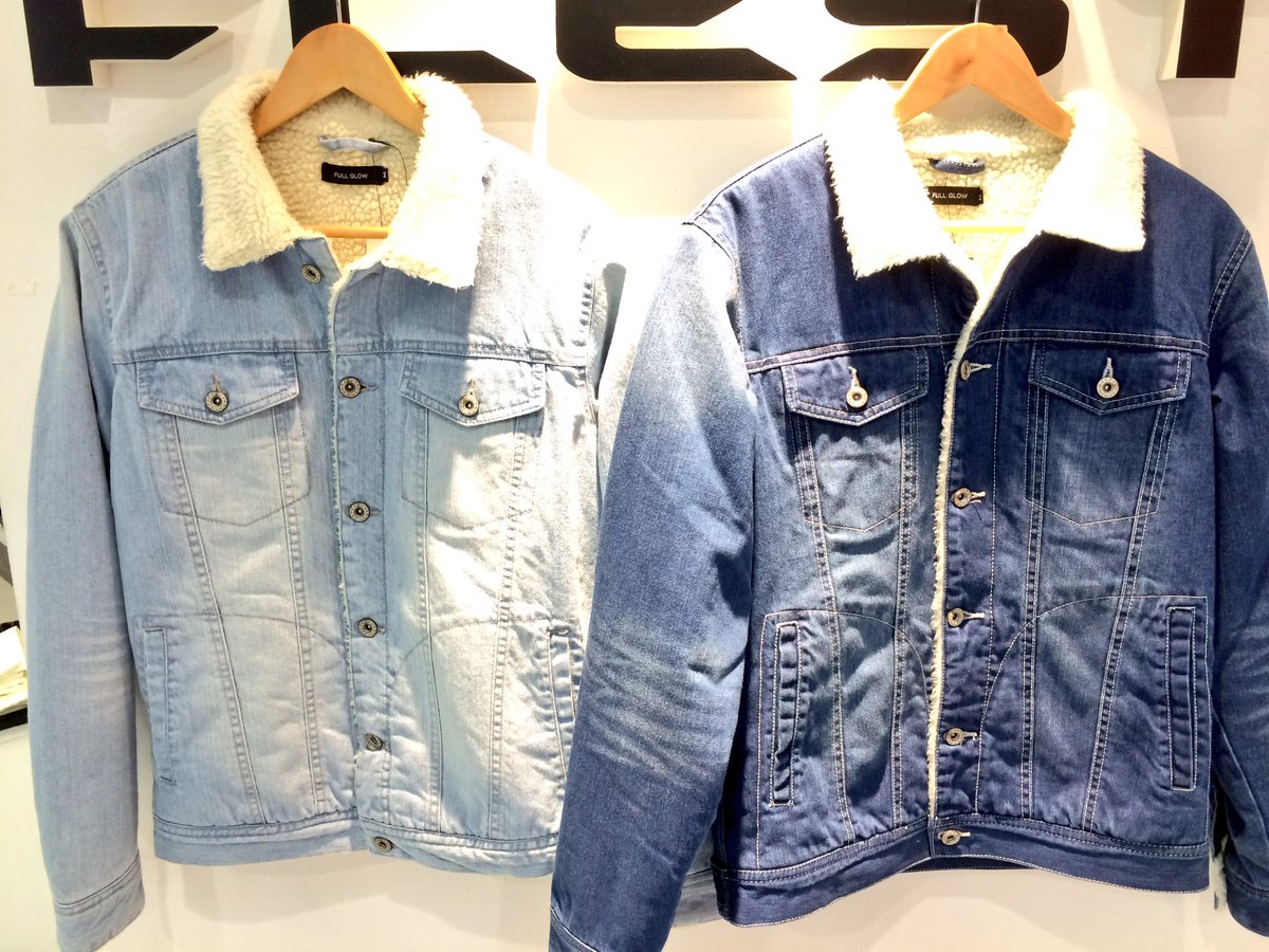 yuukidowbl's tweet photo. G'A☀️

3連休初日は快晴🙋

そんな本日もFLEST限定で2buyで10%OFFをやっております👍✨

今期流行りのボアジャケットなどを含むアウター類を豊富に取り揃えておりますので、是非店頭へ‼︎

本日も皆様の沢山のご来店お待ち致しております🙇

#FLEST https://t.co/zSbwFOOtVF