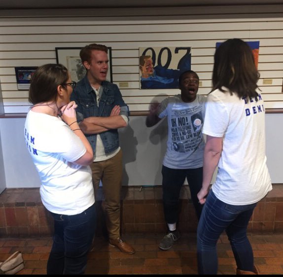 Beccarulez5's tweet photo. @electrolemon @KevinTPorter @AlyssaMJP Guys, I'm dying to know what was said to elicit such a reaction #cantremember https://t.co/2Xi6HnGPM2