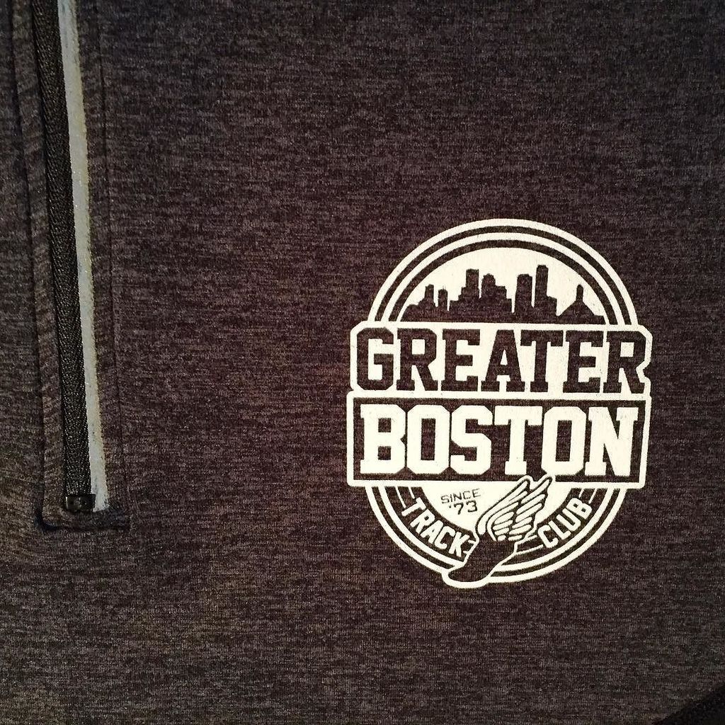 tullyink's tweet photo. @gbtcrunning #running #quarterzip #jackets by @tracksmithrunning #since73 #trackclub #wint… https://t.co/2H9iBfRxEa https://t.co/DzrZh64KVs