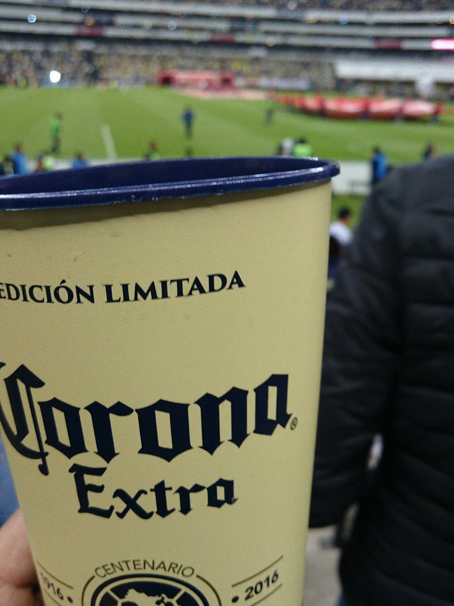 #lacervezaescorona