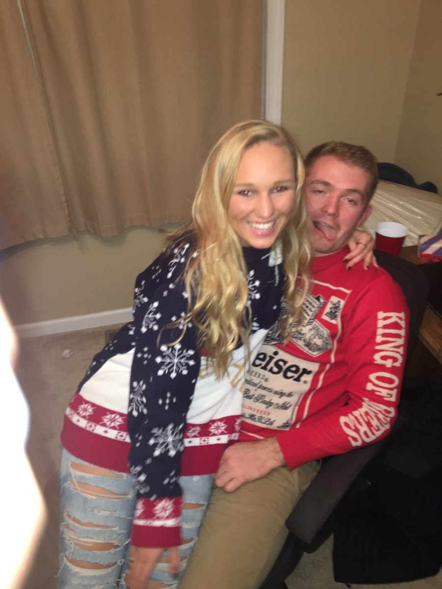 bwinfield16's tweet photo. Christmas got the best of us 🍻 https://t.co/xKNJElxaGo