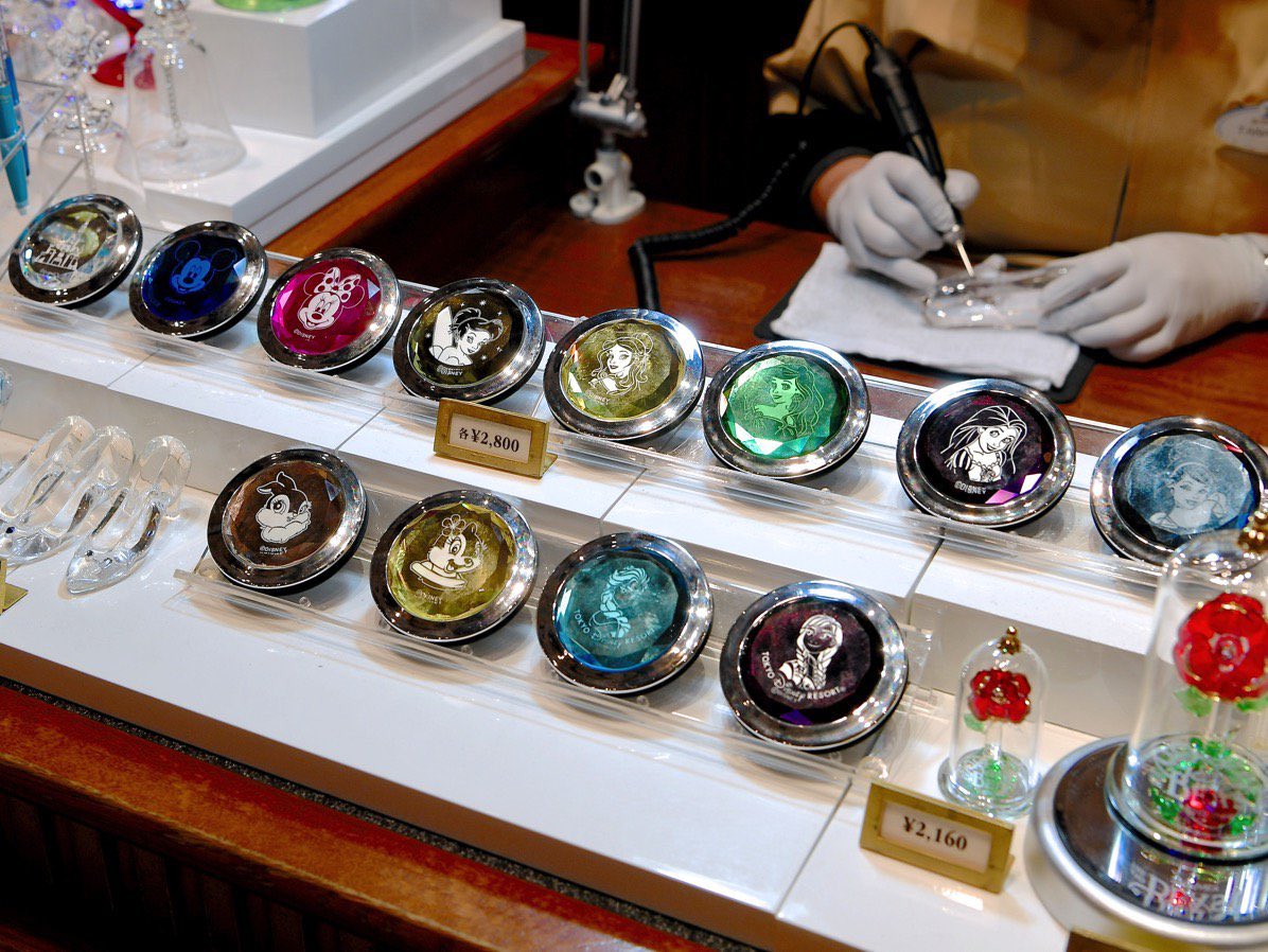 Mezzomikiのディズニーブログ בטוויטר ディズニープリンセス クラリス ミスバニーたちも 東京ディズニーランド ガラスの靴 新デザインコンパクトミラー発売中 詳しくは T Co Tkchapyt6h