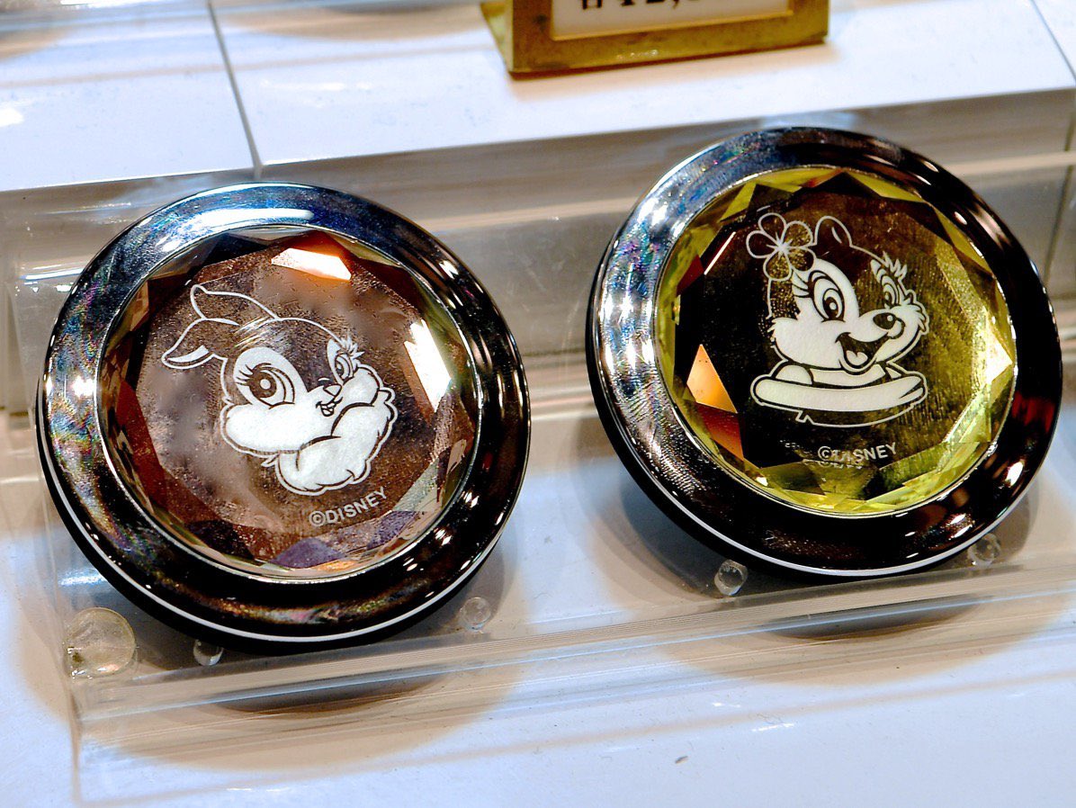Mezzomikiのディズニーブログ בטוויטר ディズニープリンセス クラリス ミスバニーたちも 東京ディズニーランド ガラスの靴 新デザインコンパクトミラー発売中 詳しくは T Co Tkchapyt6h