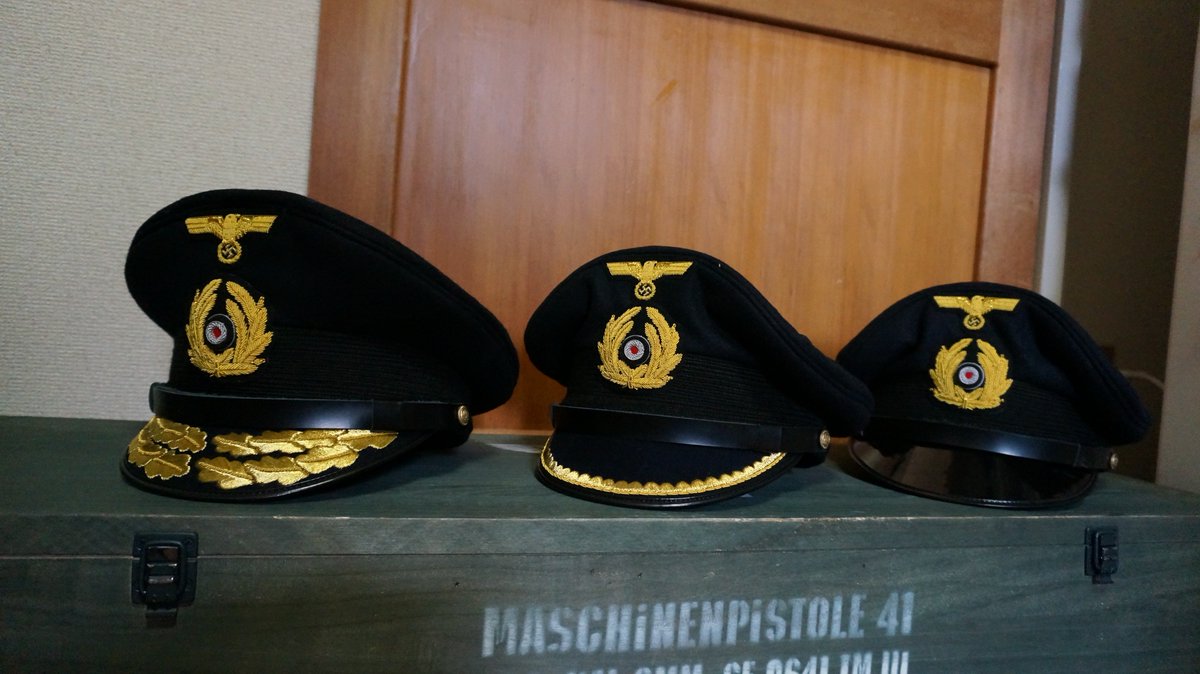 鴉丸 Pa Twitter やったぜ 発注していたドイツ海軍の制帽達が到着