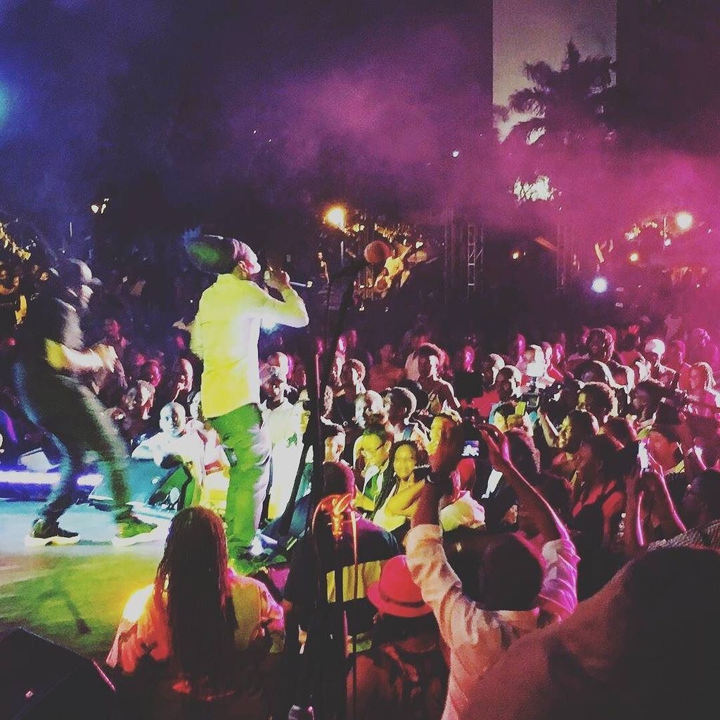 GlobalMusic_PR's tweet photo. #reggae #reggaemusic #Rp @caribbeanentertainment
・Vibes was #UP last night with @tarrusril… https://t.co/mKD8dpoXiQ https://t.co/1QDAytNa26