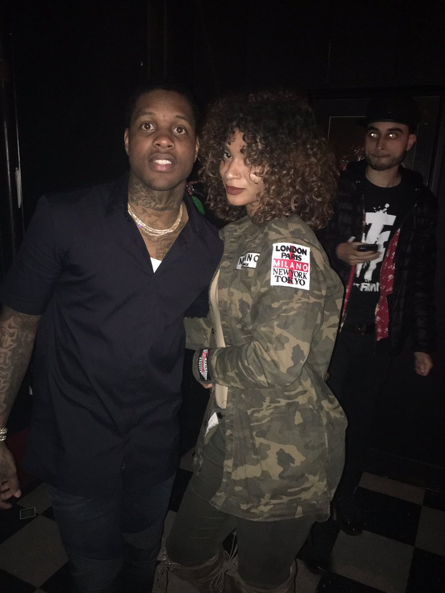 Insightfulneli's tweet photo. @lildurk @IamMilanRouge @MilanoDiRouge #NYC 💙💙💙 https://t.co/KutzpwFm72