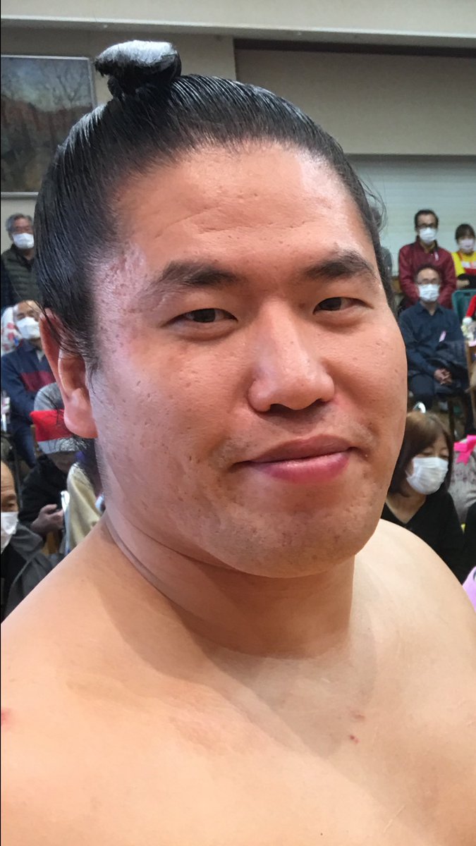 Yamahibikibeya's tweet photo. 日頃お世話になっております 老人ホーム様の 餅つき大会に行って来ました https://t.co/C2iGYcS70m