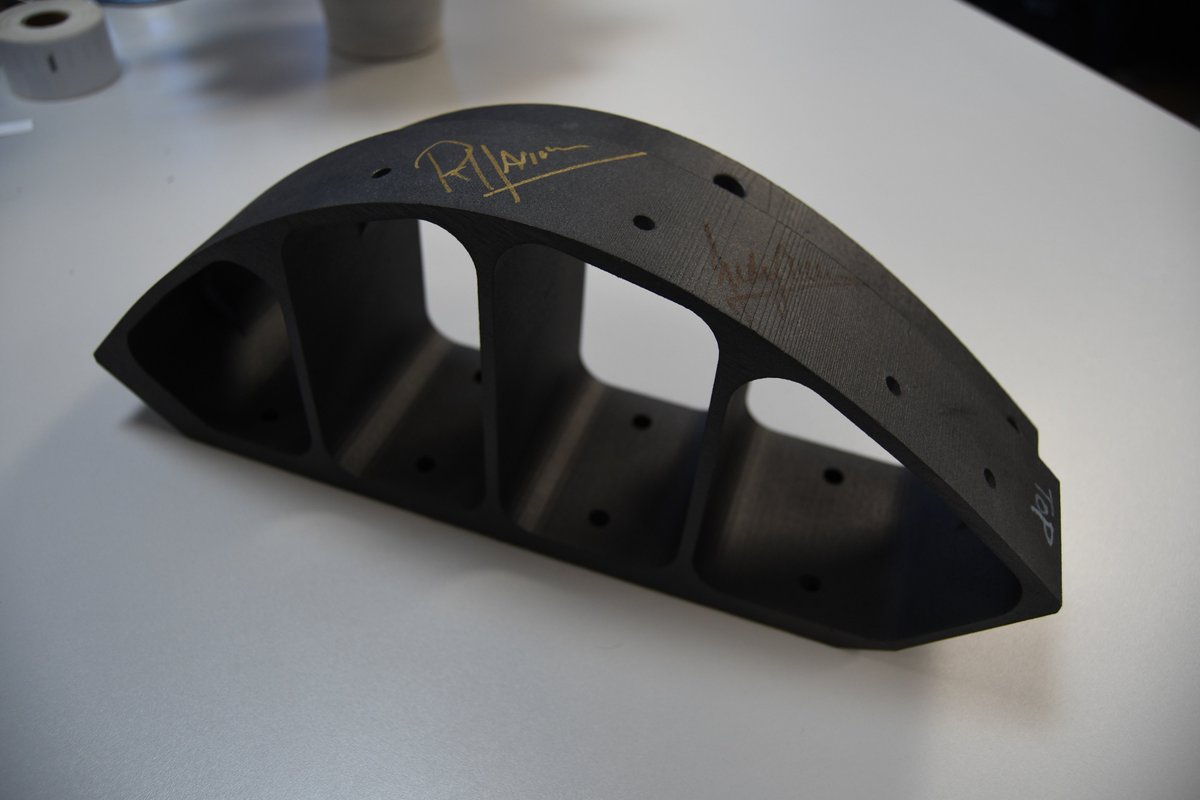 Bloodhound_LSR tweet picture