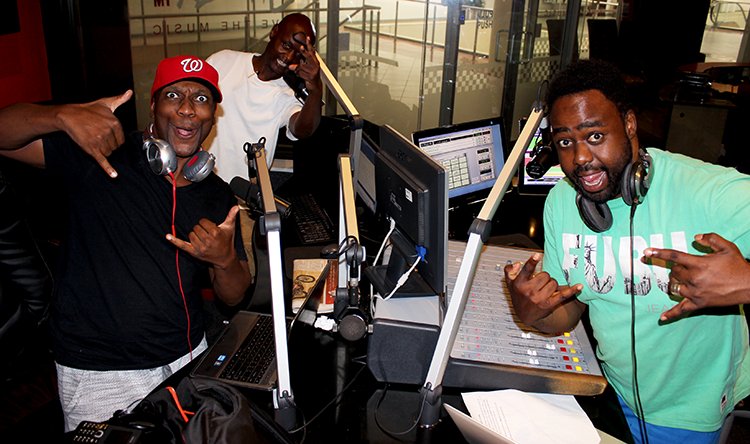 #TheFeelGoodFoundation 
@stupid1nstupid2 
<a href="/kaombonauk/">Kaombona Kanani</a>