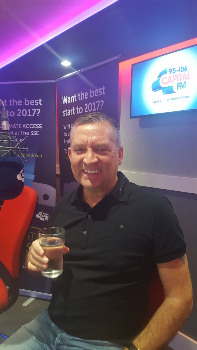 CapitalScotland's tweet photo. It's Steven's dad! #byebyesong https://t.co/ha2SCaEFqu