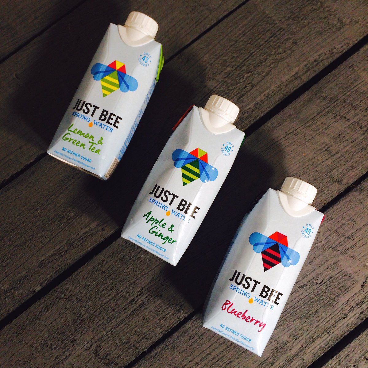 JustBeeHoney's tweet photo. Want to #Win our entire range of Just Bee drinks? 🎄🎁🎄

Just follow and RT for a chance to win a gift box! 🐝🍯❤

#Giveaway #Comp #Competition https://t.co/eZ63vHRWFp