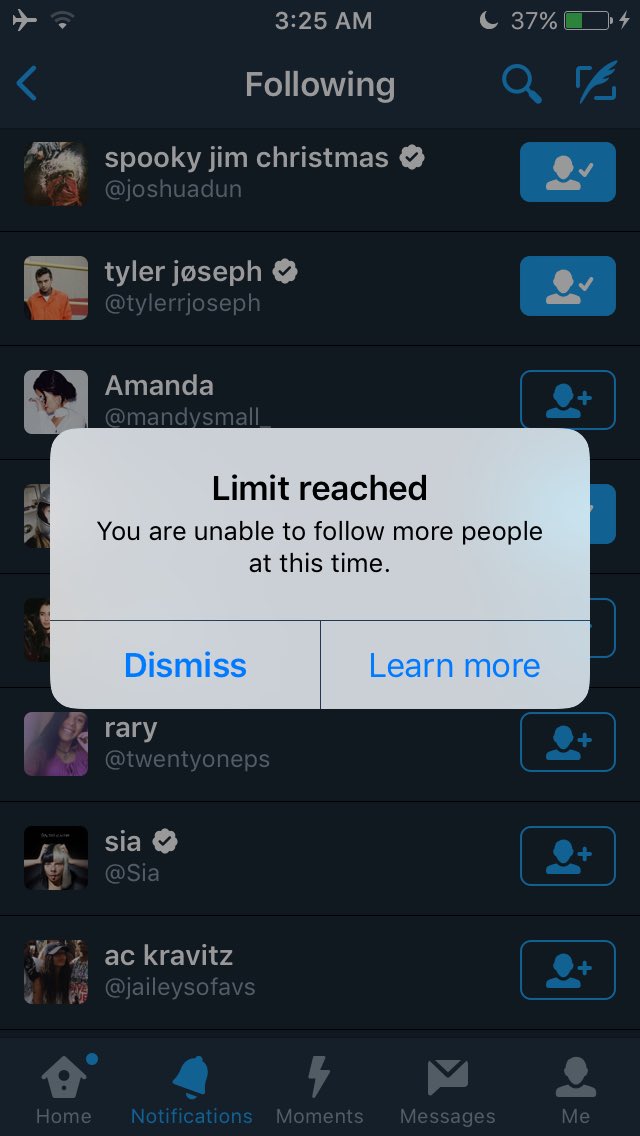 iMessage_Gcs_'s tweet image. *sighs*
But I didn't even follow 1K yet.