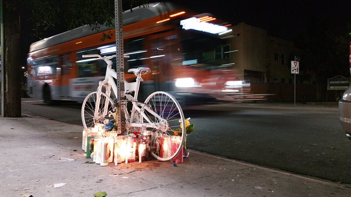 #ghostbike on Central and 33rd South LA. #hitandrun