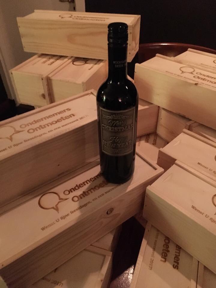 Fijne kerstdagen en een succesvol 2017! Wij ontmoeten u graag in het nieuwe jaar. #delenisonsmotto