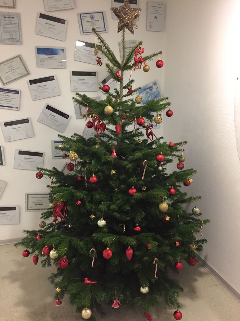 StorTrec is looking forward to new challenges and endeavors in 2017, as well as a continued successful relationship with our Customers!