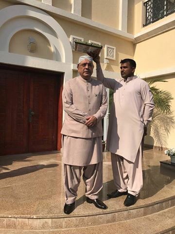 MushRajpar's tweet photo. Flight #BTP555 #AsifZardari returns back home #Karachi @SikanderBalouch @HullioSikandar @Qasimsoomro @omar_quraishi https://t.co/ukEIiuuWBc