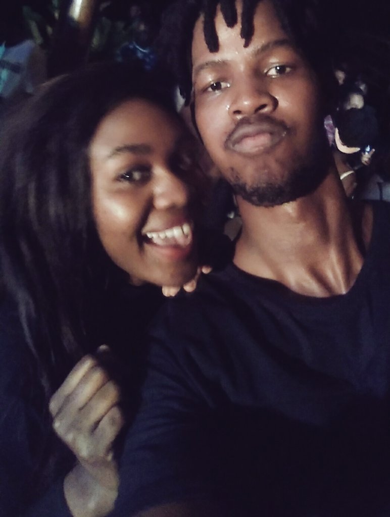 merveille_ilefo's tweet photo. At the #Neenfest last night with the homie #BlessMusic https://t.co/TsLJFhb6Ew
