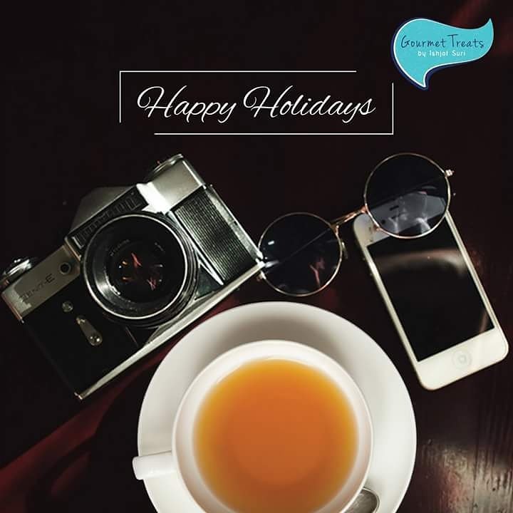 Gourmetfied's tweet photo. 'Tis the Season. 
#GourmetTreats #Gourmetfied #HappyHolidays https://t.co/yI36UfJqu8