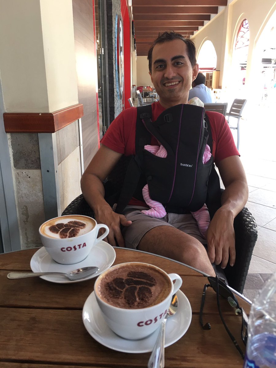mpunjabi2's tweet photo. It's the #xmas Weekend of 2016! #festivecostacheer week Baby and daddy out for a @CostaCoffeeUAE with @beamwallet https://t.co/TRSGEv6nBT