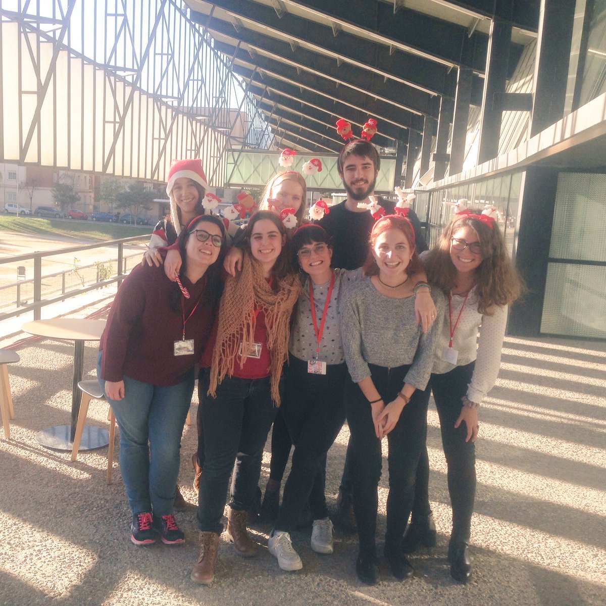 StartingLab's tweet photo. Bon nadal i bones festes de part de tot @StartingLab ! https://t.co/6u51bGBWSh
