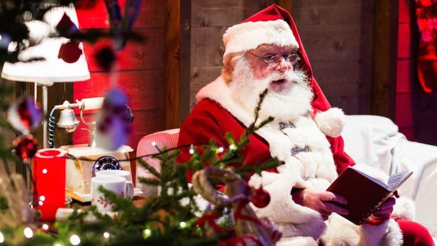 Londonist's tweet photo. London's best Santa's grottos for Christmas 2016 - last chance for some of these today https://t.co/OHMfu7NXsS https://t.co/DrszS1ANCm