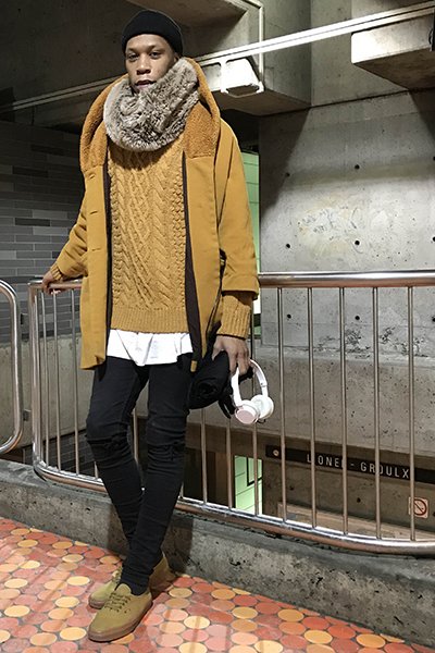 Notre look de métro cette semaine: Jean-Olivier @ Lionel-Groulx <a href="/LolittaDandoy/">Lolitta Dandoy</a> #lookdemetro