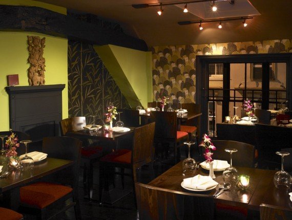 Our special Christmas set menus will be available throughout December. They are at: qoo.ly/cwham #Basingstoke