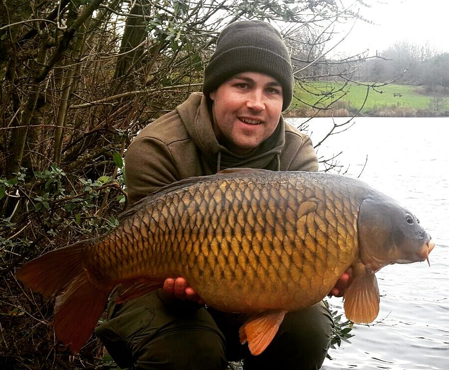 Christmas has come early with this chunky 20lb7oz common #christmascomesearly #carporn #carp