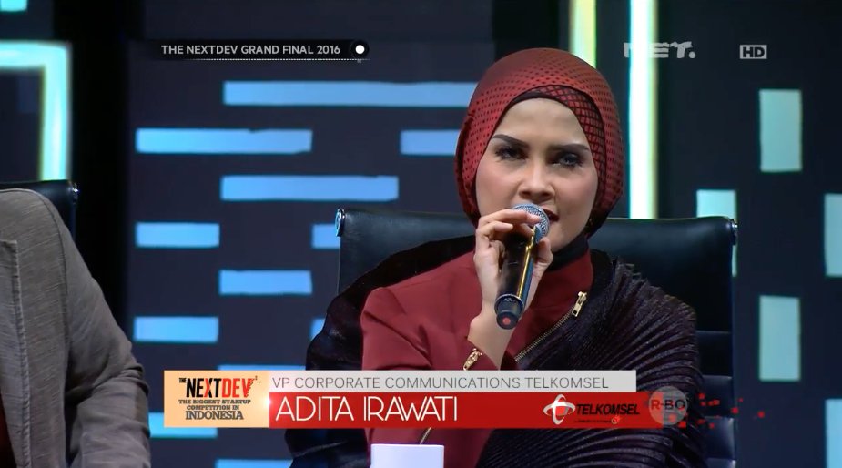 mdtvindonesia's tweet photo. Ada juga Habibi Garden yang mendapat pertanyaan dari Ibu Adita Irawati. Apakah jawaban mereka dapat memuaskan dewan juri? #NextDev2016 https://t.co/jSx5qacMwP