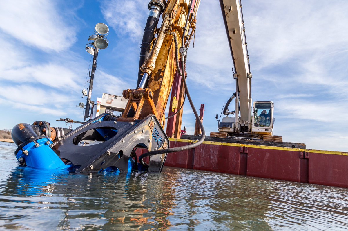 SeanMaiorano's tweet photo. River Dredging @TerexCE @EddyPumpCorp https://t.co/yKA0cdEeqQ
