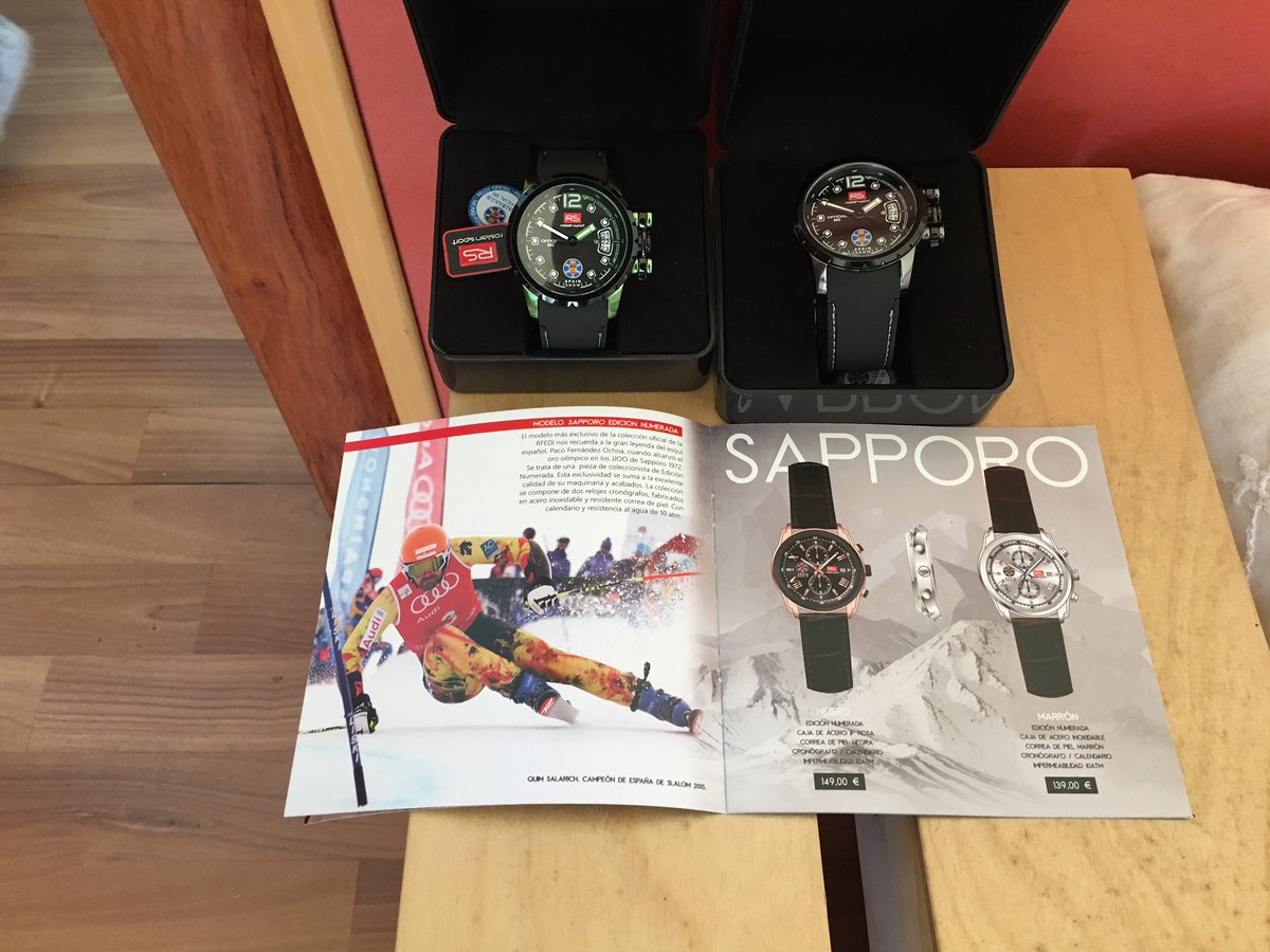 Que regalazo de navidad me ha hecho <a href="/RoselinJoyeros/">Roselin</a> con estos super relojes #RoslainSport !! Mil gracias!!😄😄
<a href="/RFEDInv/">RFEDI • Spainsnow</a> <a href="/becaspodium/">Becas Podium</a>