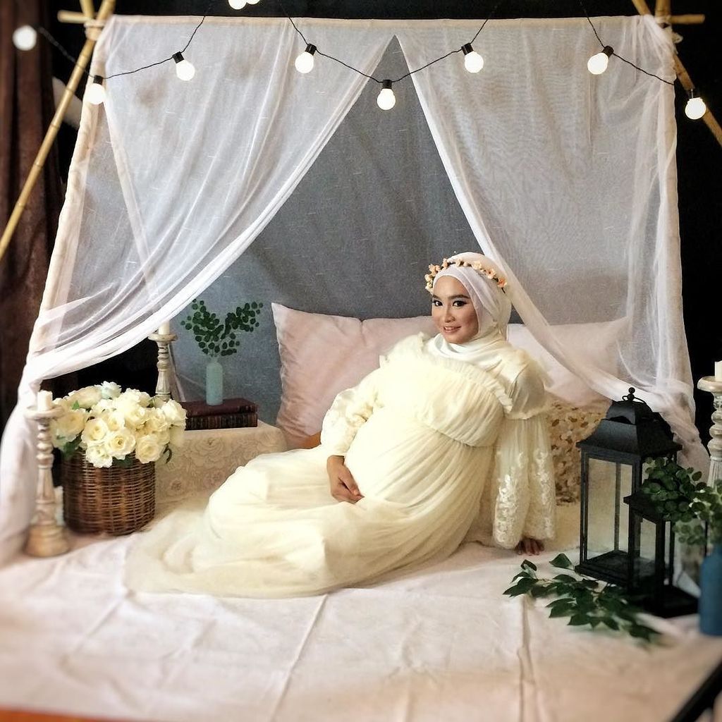 MakeupYK's tweet photo. Maternity photoshoot @ningrum_ruru with @endyoktavian_studio @budi_setiawan.id @papangjalaroso 
#makeup #makeupphot… https://t.co/uIYTAZ8E0V