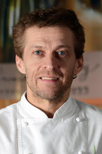 EventopediaUK's tweet photo. #champchef16 FINALIST 1 @MichaelWignall_ fended off @Rick_Stein @PierreKoffmann @GordonRamsay and @Hayden1974 to reach todays final https://t.co/yL19dsEdcZ