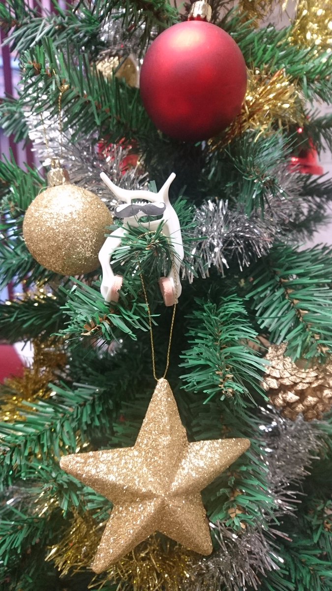 RhinoPinchNClip's tweet image. Merry Christmas and a prosperous New Year to all Rocky RhinoPinch followers.