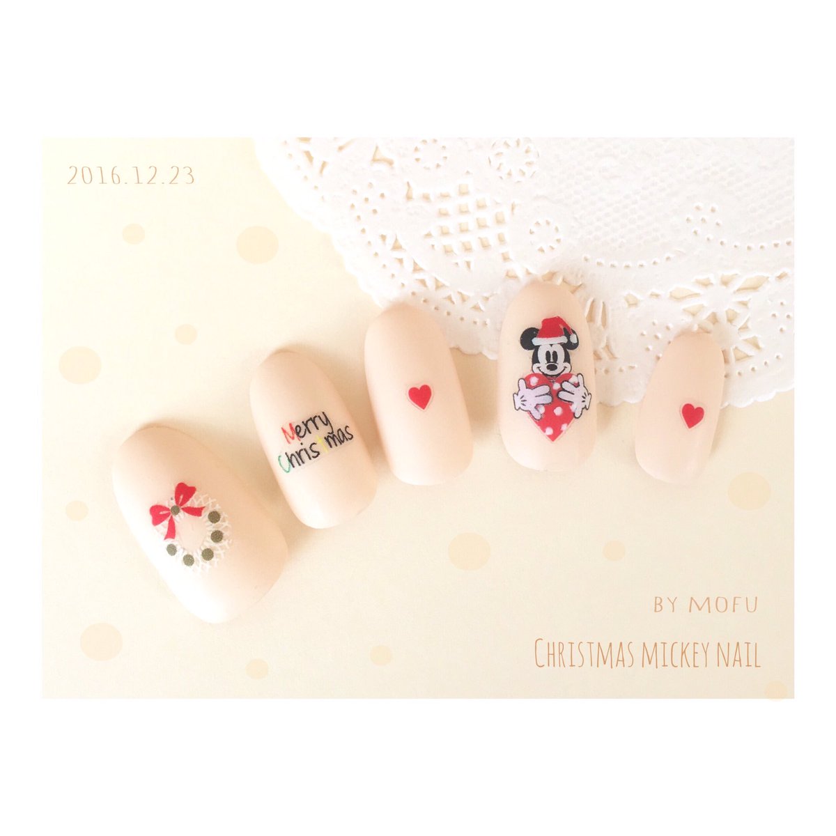 もふnail All100均クリスマスミッキーネイル セリアのミニーネイルシールにダイソーのクリスマスネイルシールのサンタから強奪した帽子被せたらミッキーになりましたw ミニーちゃんのつもりだったからハートにドット描いたのに 笑 しずくネイルシール