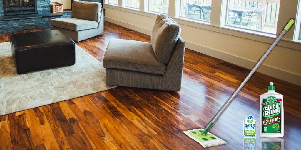 QuickShineFF's tweet photo. What's smarter than disposable mop pads? Reusable ones. #QuickShine #FloorCareFriday https://t.co/MLoVu8x692 https://t.co/rXUR8Fm7IY