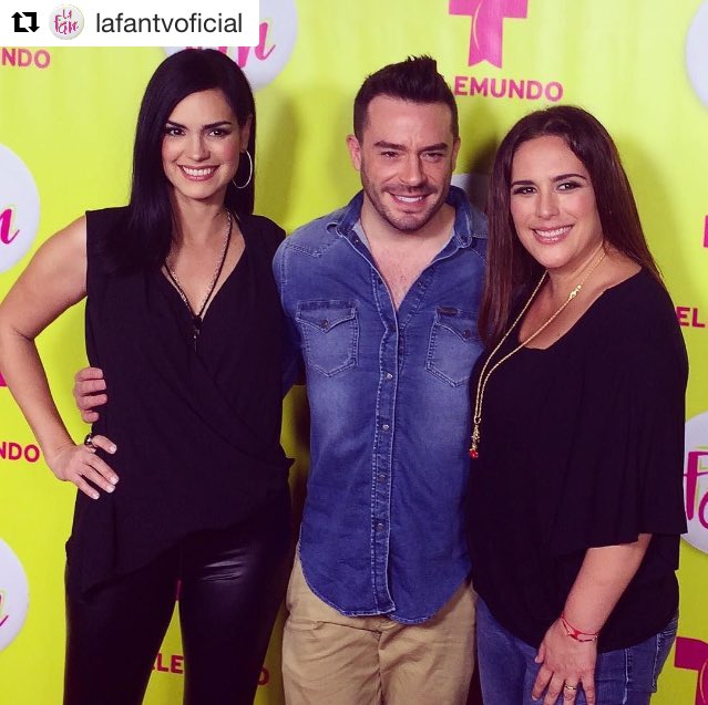 mafiadoramas_'s tweet image. #Repost @LaFanOficial
・・・
Este triángulo amoroso nos va a hacer reír y llorar ❤️ #LaFan #wrapupparty