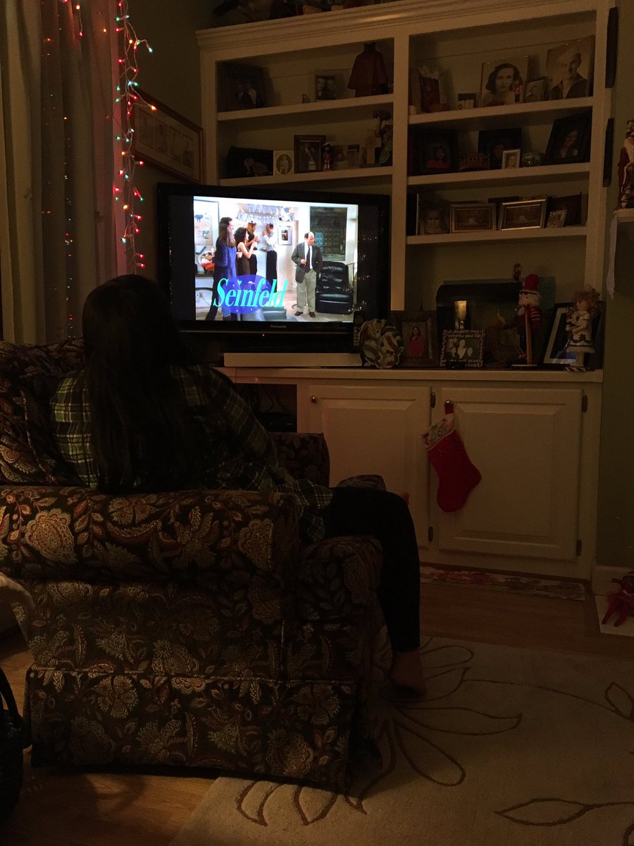 chicnormal_'s tweet image. Loosing faith in humanity? Just remember me and @macaylacookie 's families celebrated a fictional holiday this year #HappyFestivus